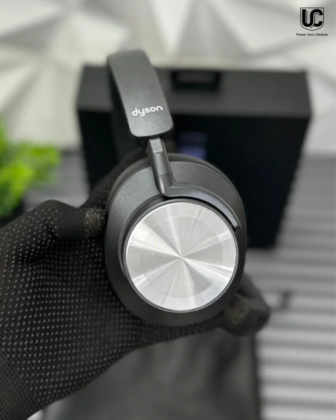 dyson-on-trac-headphone3 Dyson On Trac Headphone - Image 4