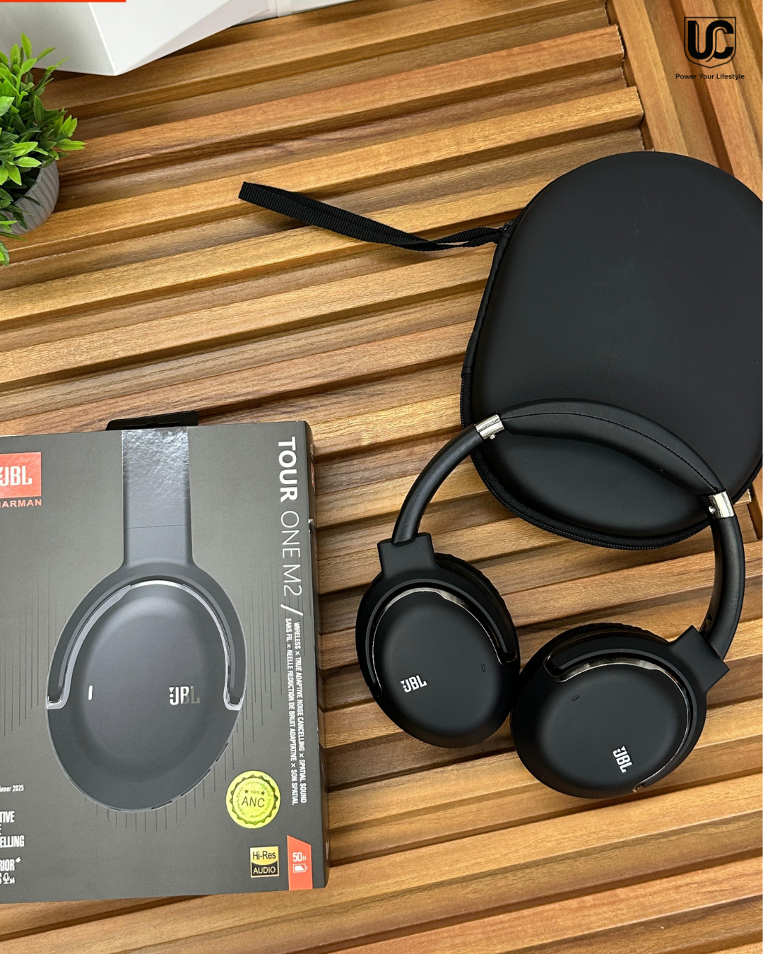1 JBL Tour One M2 Headphone - ANC